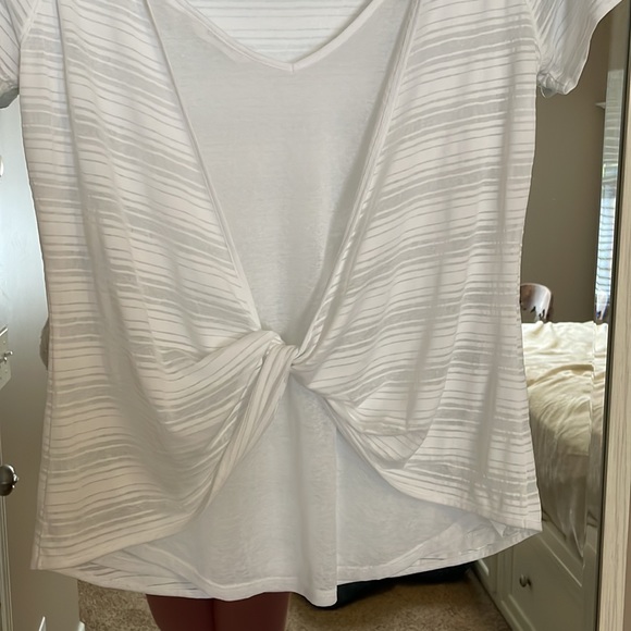 Athleta Sheer Striped White Tee With Twist Back - Picture 9 of 10